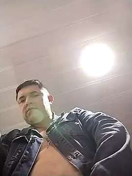 BigCristh79 Live Webcam on Stripchat