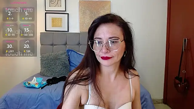 _naomi_s - _naomi_s's free webcam - UK Sex Cams