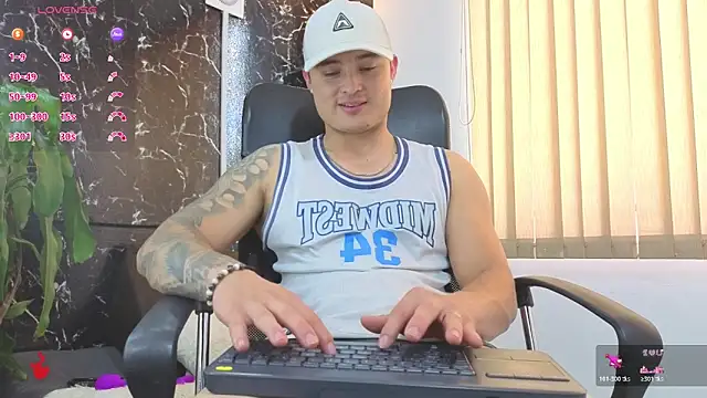 Alexander_ferre webcam