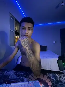 rayanzimaker - Rayanzimaker's free webcam - UK Sex Cams