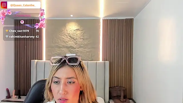 CALANTHELOVE1 webcam