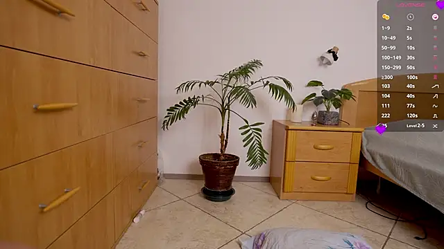 foxeslovefoxes live sex cam