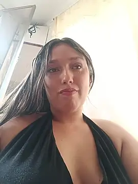 Webcam Model (Naughty-Samanta-) is live