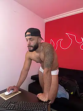 mike_savage3 (M young) - Touch my prostate and play with my cock