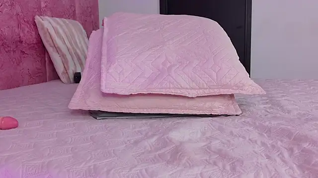 kendal_rossi - Live Cam