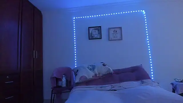 selena_jhonson webcam