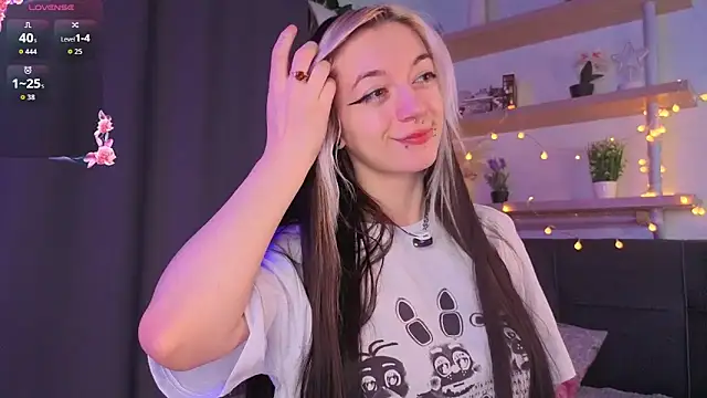 strip chat TristaRoht