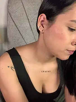 val12777 - Val12777's free webcam - UK Sex Cams