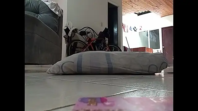 max_and_anny - Max_and_anny's free webcam - UK Sex Cams