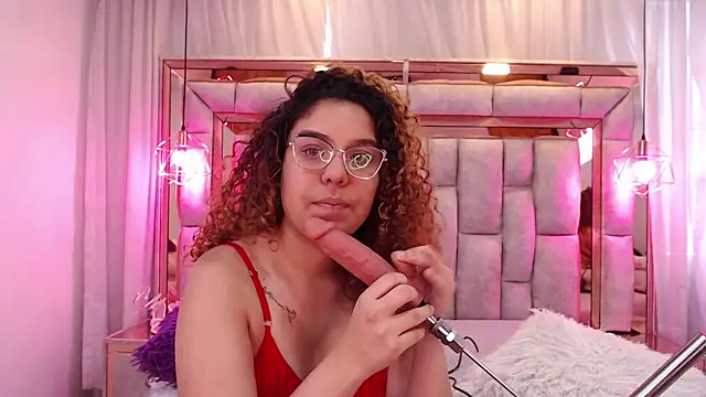 allisonadams_ - AllisonAdams_'s free webcam - UK Sex Cams