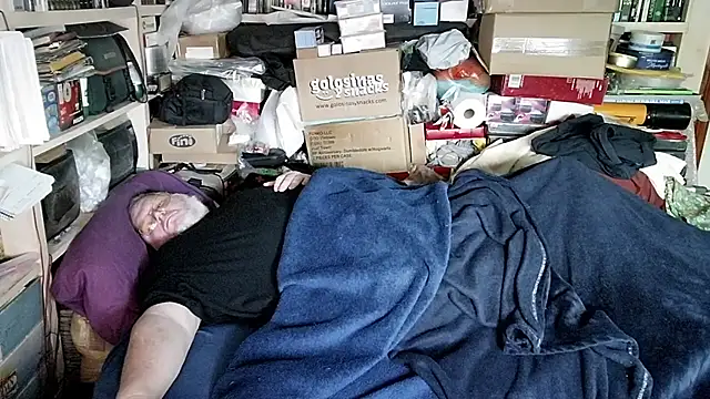 hadeszeuss2 - Hadeszeuss2's free webcam - UK Sex Cams