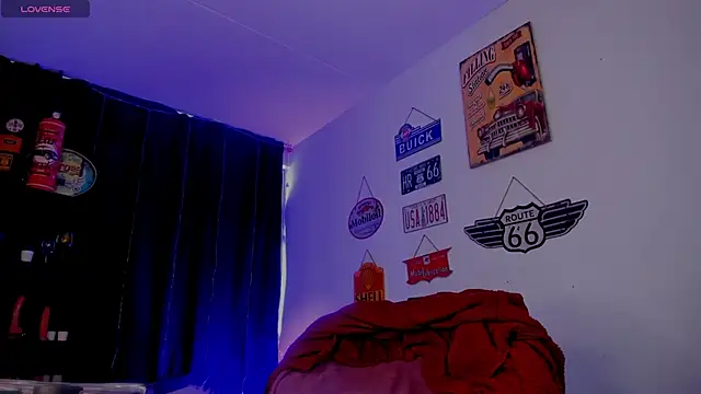 anuvyz_miller_ webcam