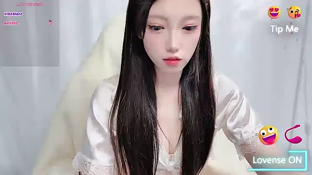 美女luckyuyu66在线直播