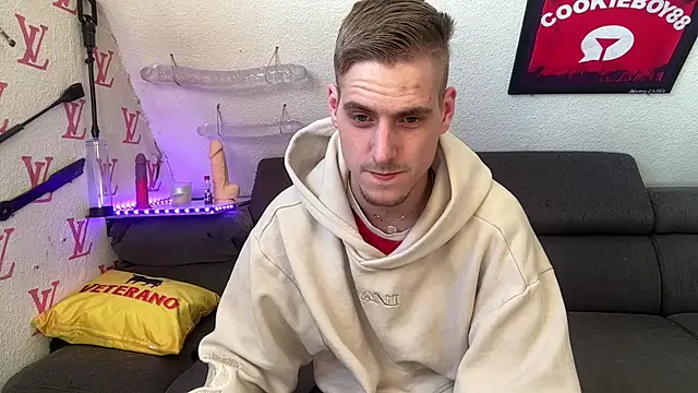 Cookieboy88 webcam