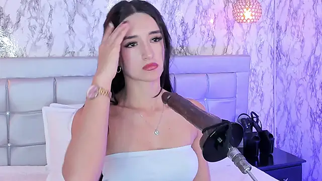 MELODYY_SWEET webcam