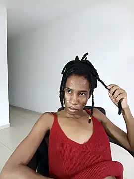 Webcam Model (africa_deluxe) is live
