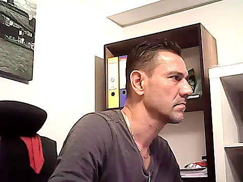 mastercharisma35 - Mastercharisma35's free webcam