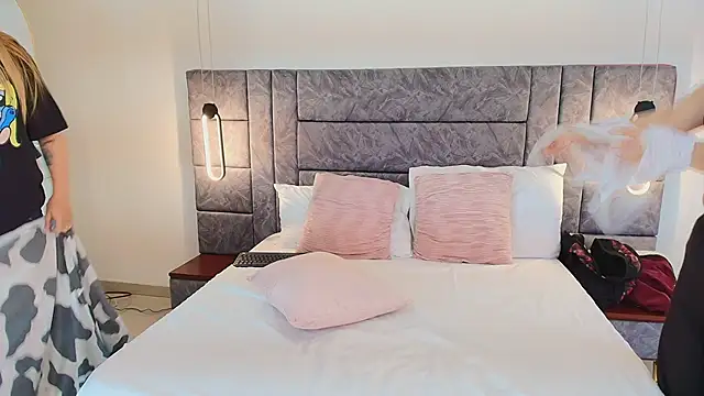 Dakota_Megan_69 webcam