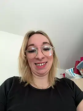 Giuliana_baby webcam