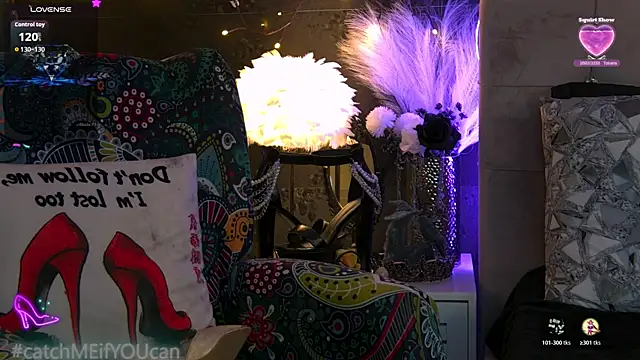 ToughVamp_MockinWITCH webcam