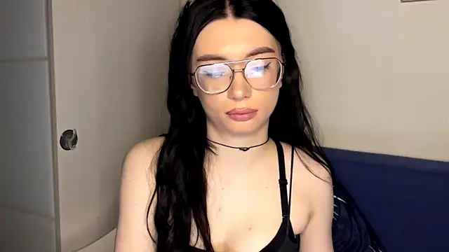 RenataBrought webcam