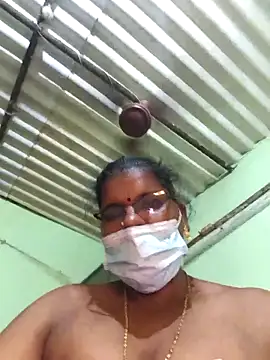 Tamilselviroja- webcam