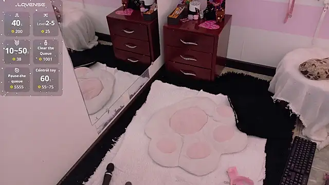 catwhite_ - Catwhite_'s free webcam - UK Sex Cams