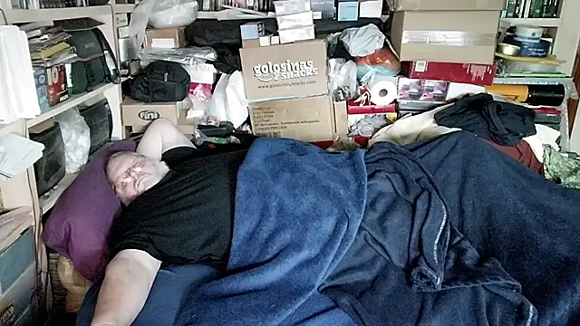 hadeszeuss2 - Hadeszeuss2's free webcam - UK Sex Cams