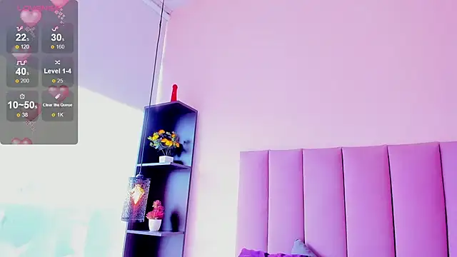 violet_myerrs webcam