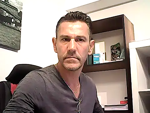 mastercharisma35 webcam