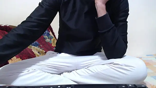 Alexdelarge323 live sex cam