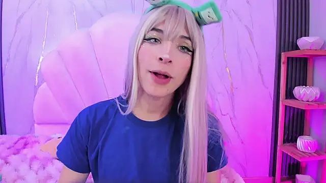 AliiceWonderland_ webcam