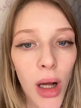 StarFrom_Hell webcam