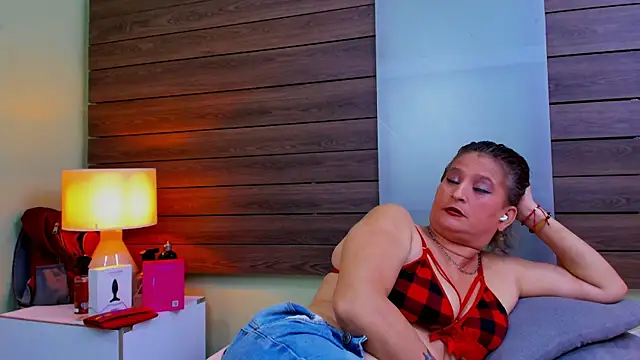 Hadde_multisquirt webcam