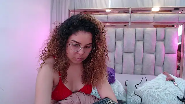 AllisonAdams_ webcam