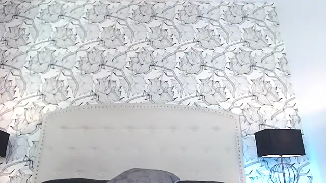 Venusandrea29 webcam