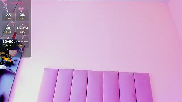 violet_myerrs webcam