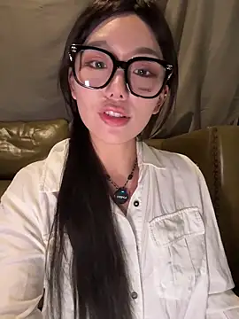 美女jiajia_L在线直播