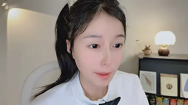 Onechestnut live sex cam