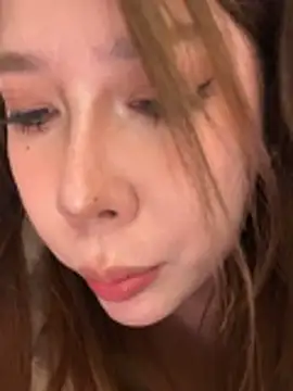 美女qianhan_x在线直播