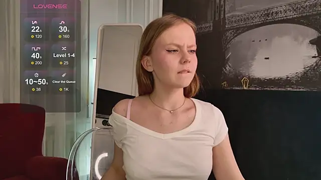 Sophie_Peach_ webcam