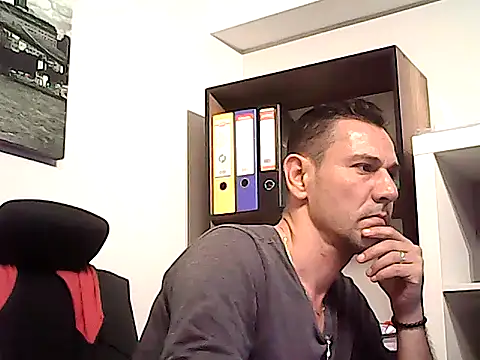 mastercharisma35 webcam