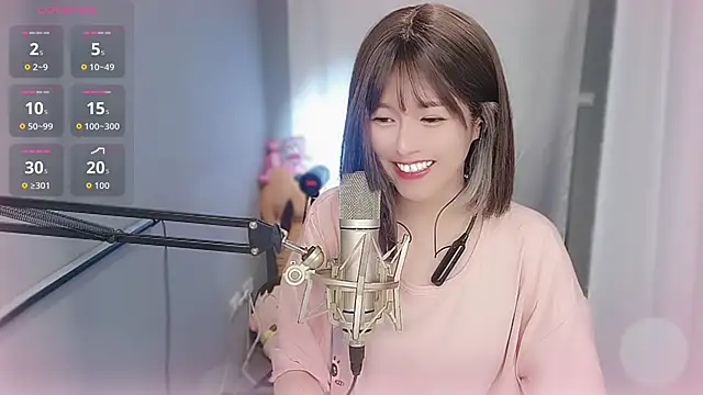 美女Tw_Sexynn在线直播