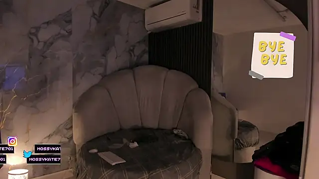 Katemoss70 live sex cam