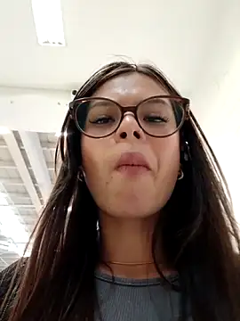 _isabella-7 (Ask my age) - Strip & Squirt! NOW!:dancing: