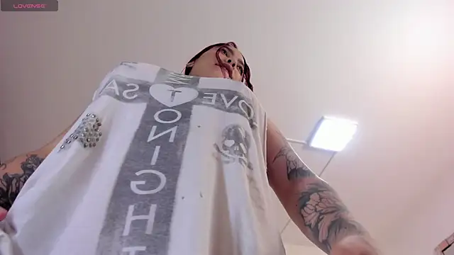 AfroditaVega_ webcam