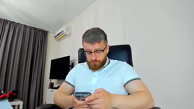 Findom_guy webcam