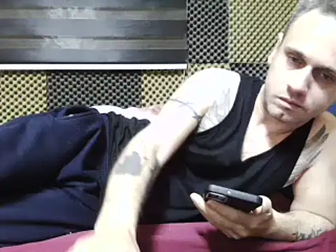 arabeyes (Ask my age) - showin ass mmm