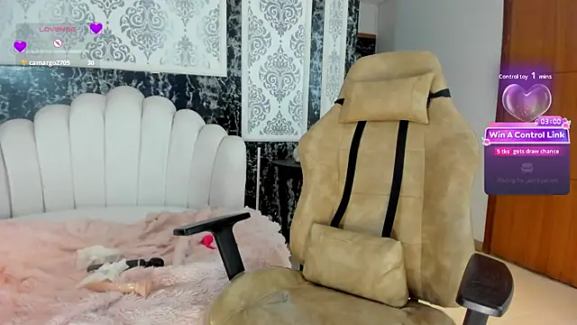 AngelinaAustin webcam