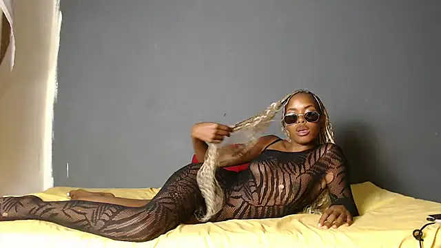 xsativax - XSATIVAx's free webcam - UK Sex Cams